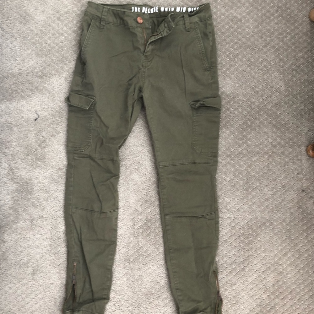 Military green cargo pants